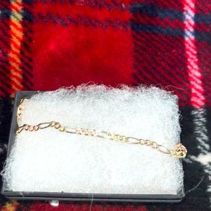 10 KT Figaro Solid Gold Chain